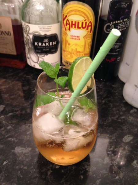 Whiskey-Sprite-Lime-Cocktail